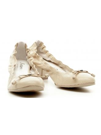Giorgio Fabiani Italian beige shoes