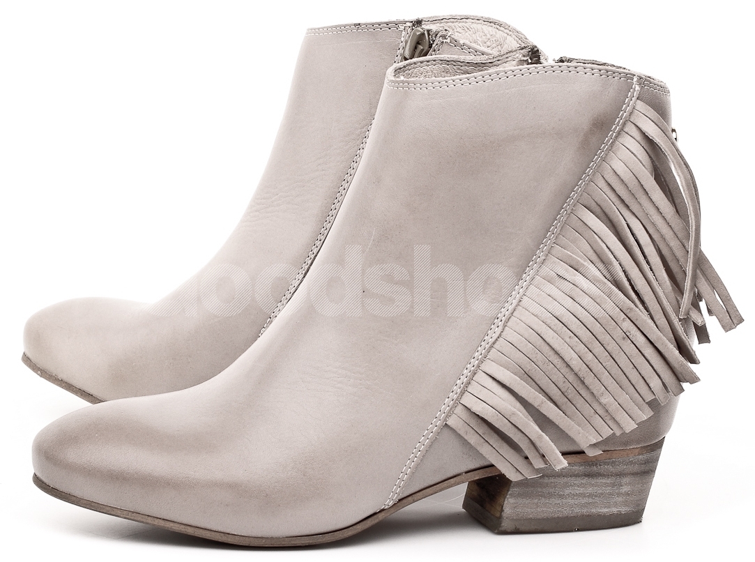 GUESS women's beige leather low boots - Goodshoes.pl