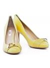 GUESS women's yellow leather pumps